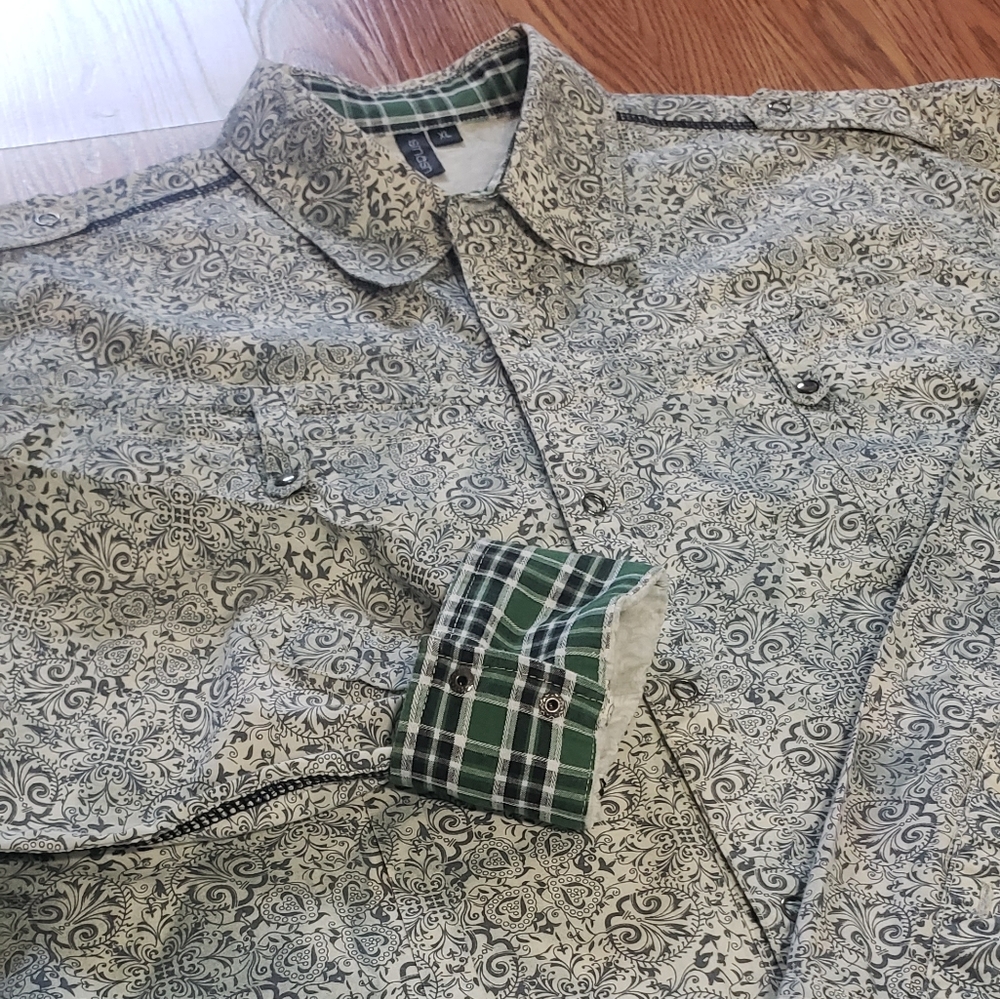Mens long sleeve button up shirt - Picture 5 of 5